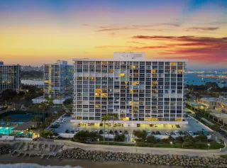 Photo #3: 260005147 Listing 