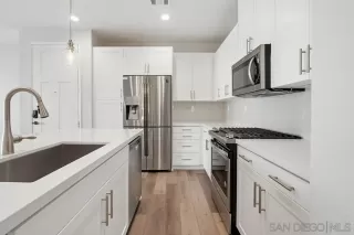 Photo #2: 260005152 Listing 