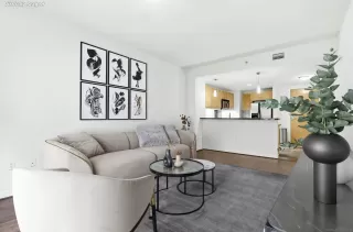 Photo #1: 260005154 Listing 