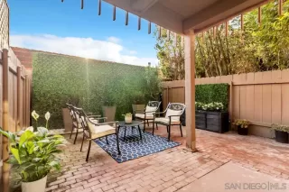 Photo #1: 260005175 Listing 