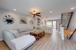 Photo #2: 260005204 Listing 