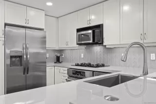 Photo #5: 260005213 Listing 