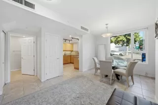 Photo #2: 260005214 Listing 