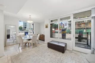 Photo #3: 260005214 Listing 