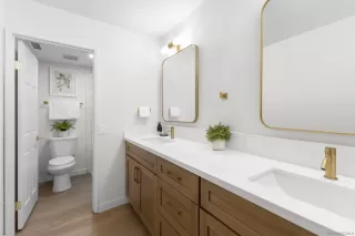 Photo #2: 260005218 Listing 