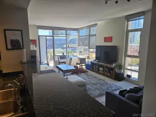 Photo #1: 260005252 Listing 