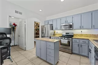 Photo #4: 260005254 Listing 