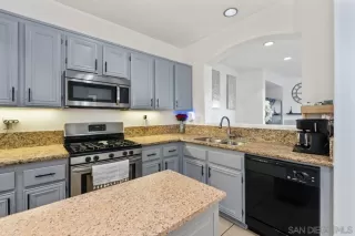 Photo #6: 260005254 Listing 