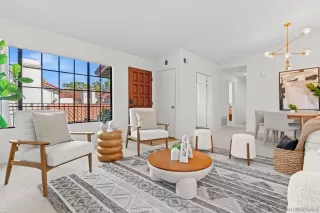 Photo #5: 260005255 Listing