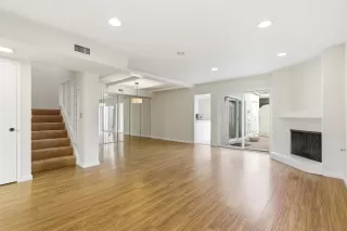 Photo #4: 260005277 Listing 