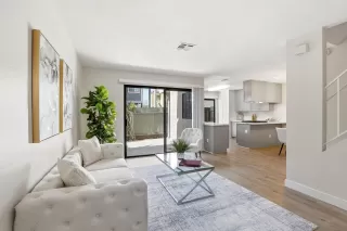 Photo #2: 260005342 Listing 