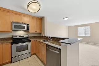 Photo #4: 260005353 Listing 