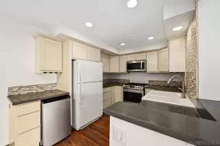 Photo #4: 260005360 Listing 