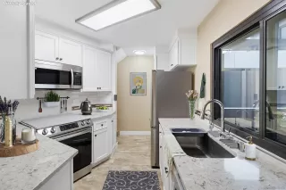 Photo #3: 260005364 Listing 