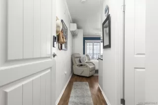 Photo #2: 260005374 Listing 