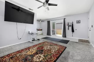 Photo #5: 260005379 Listing 