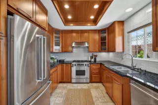 Photo #5: 260005380 Listing 