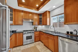 Photo #6: 260005380 Listing 