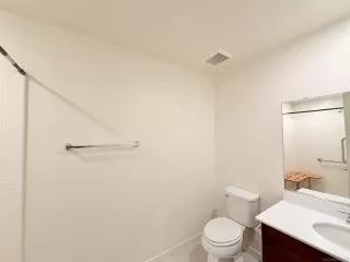 Photo #6: 260005387 Listing 