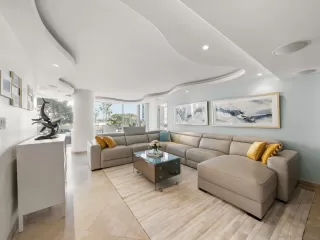 Photo #2: 260005411 Listing 