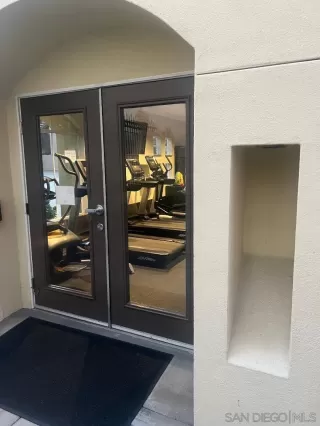 Photo #3: 260005424 Listing 