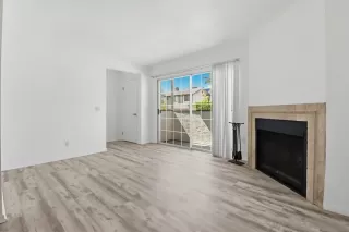 Photo #3: 260005427 Listing 