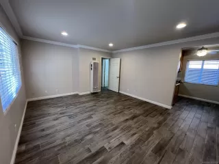 Photo #3: 260005471 Listing 