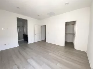 Photo #3: 260005474 Listing 