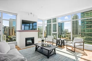 More Details about MLS # 2600055 : 1205 PACIFIC HWY UNIT 1505