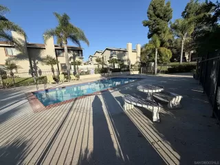 Photo #6: 260005509 Listing 