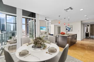 Photo #1: 260005522 Listing 