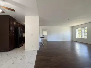 Photo #3: 260005525 Listing 