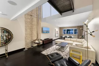 More Details about MLS # 260005528 : 3033 INDIA ST. UNIT 6