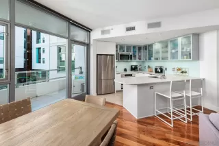 Photo #3: 260005535 Listing 