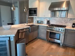 Photo #1: 260005536 Listing 