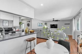 Photo #5: 260005537 Listing 