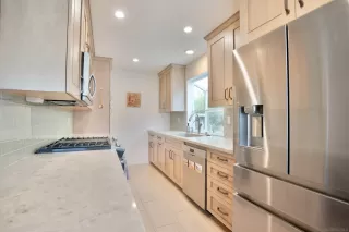 Photo #2: 260005539 Listing 