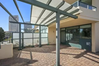 Photo #2: 260005543 Listing 