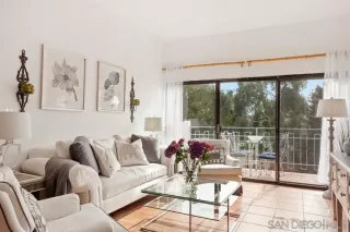 Browse active condo listings in PINES OF LA JOLLA