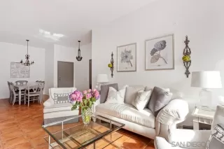 Photo #5: 260005553 Listing 