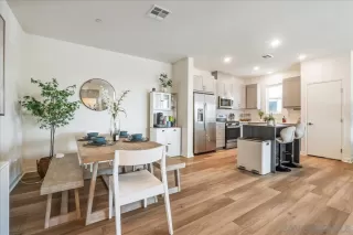 Photo #1: 260005587 Listing 