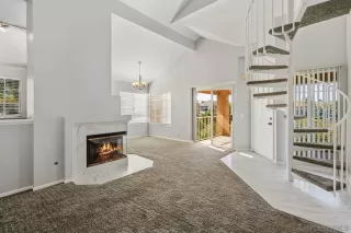 Photo #6: 260005591 Listing