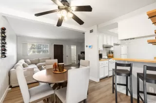 Photo #6: 260005613 Listing 