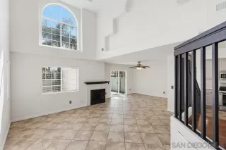 Photo #2: 260005638 Listing 