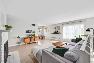 Photo #2: 260005644 Listing 