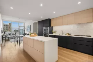 Photo #2: 260005662 Listing 