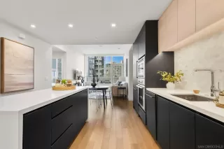 Photo #3: 260005662 Listing 