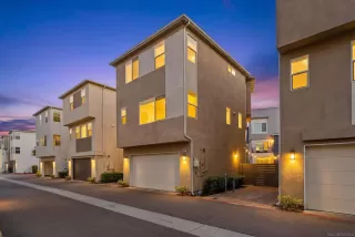 Photo #1: 260005687 Listing 