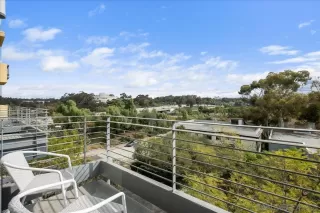 Photo #3: 260005693 Listing