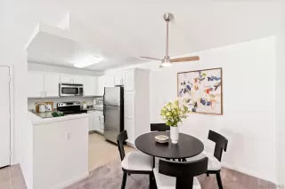 Photo #5: 260005695 Listing 